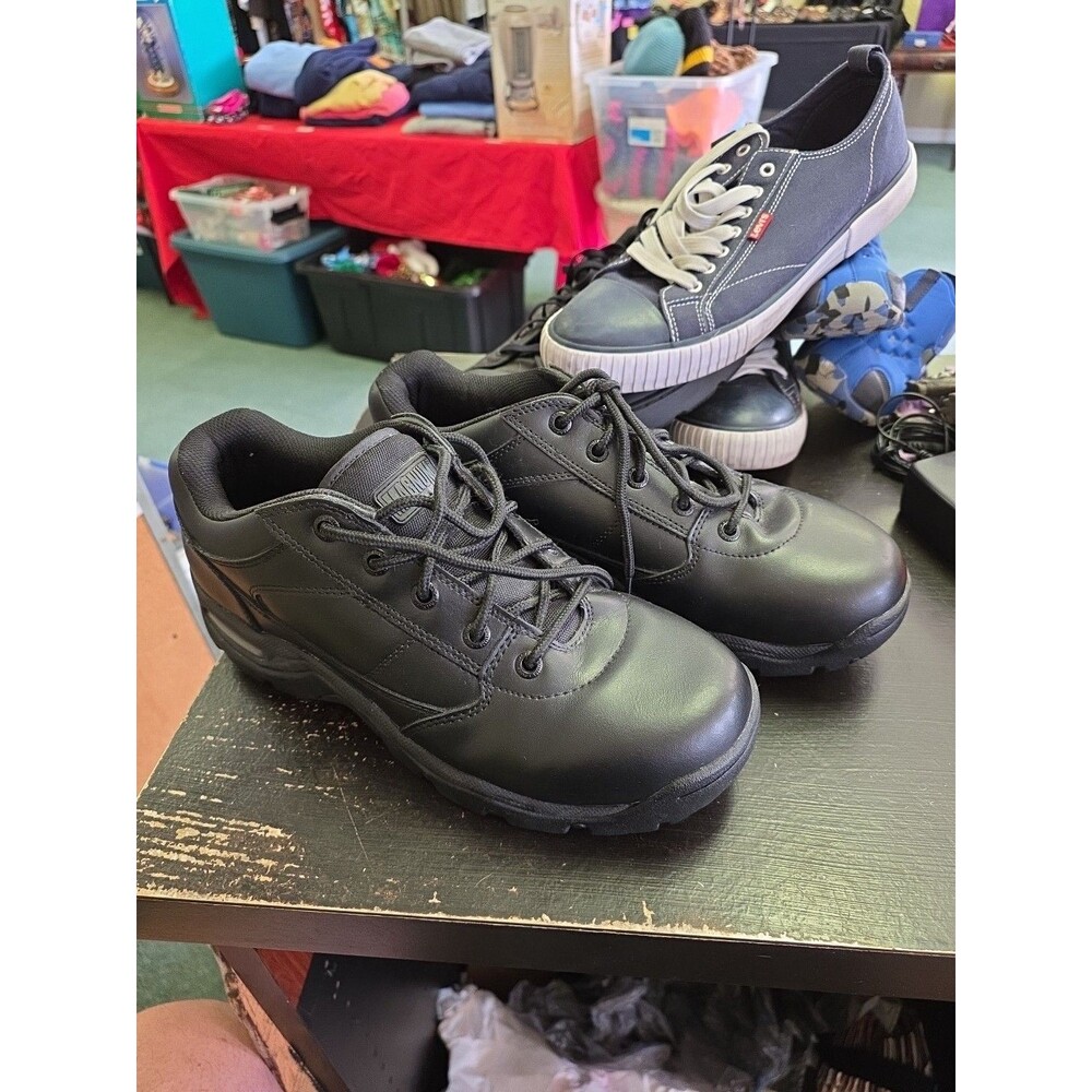 Magnum Mens 5230 Viper Low Black Leather Slip Resistant Size 9.5 Tactical Shoes
